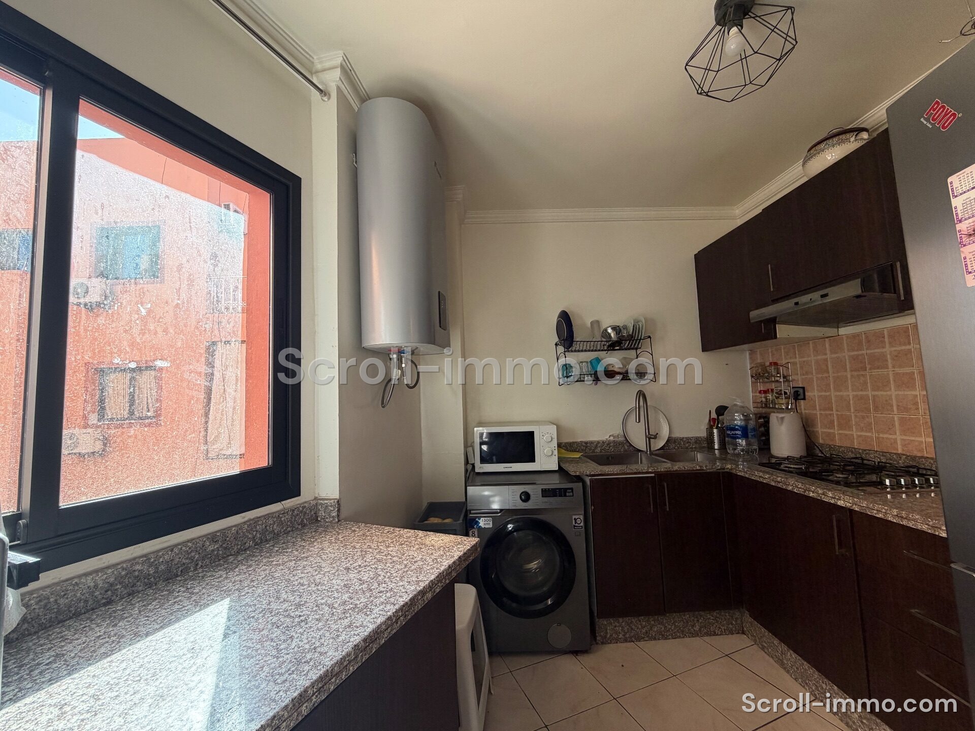 Appartement dans une résidence avec piscine – 71m² à Route de Casablanca