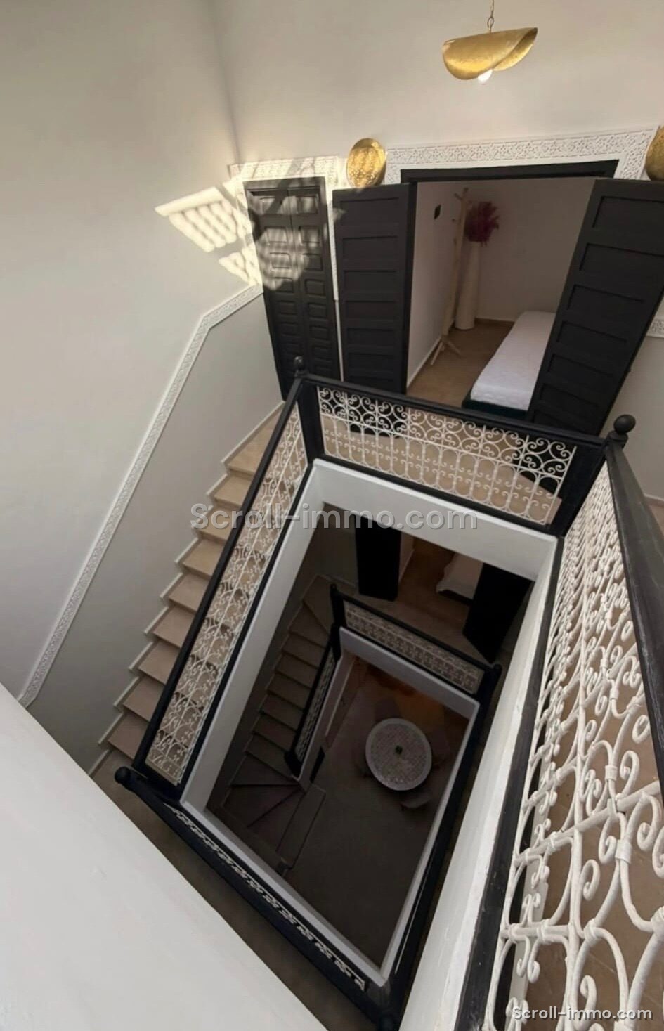 Riad de charme avec rooftop panoramique – Marrakech – 150m² à Bab lakhmis