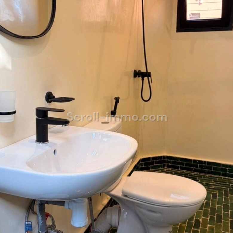 Riad de charme avec rooftop panoramique – Marrakech – 150m² à Bab lakhmis