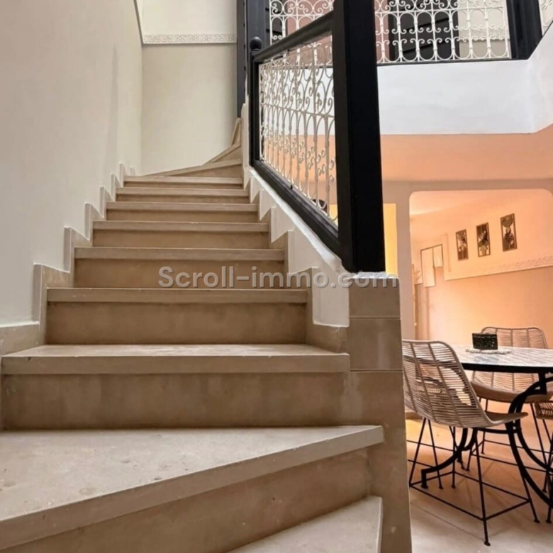 Riad de charme avec rooftop panoramique – Marrakech – 150m² à Bab lakhmis