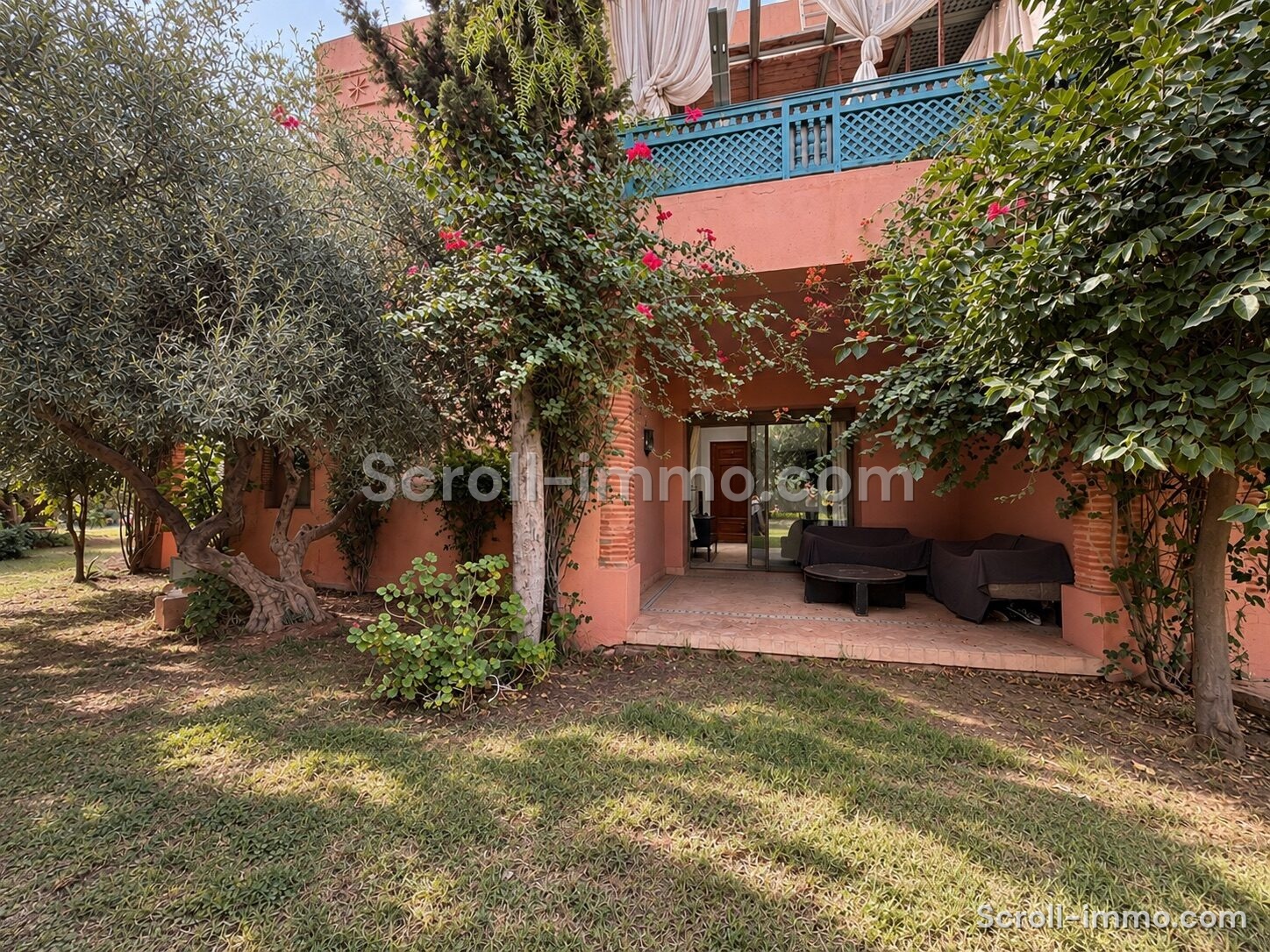 APPARTEMENT AVEC JARDIN PRIVATIF – PALMERAIE – 116m²