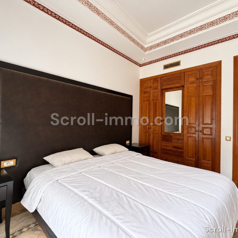 APPARTEMENT AVEC JARDIN PRIVATIF – PALMERAIE – 116m²