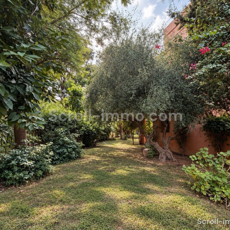 APPARTEMENT AVEC JARDIN PRIVATIF – PALMERAIE – 116m²
