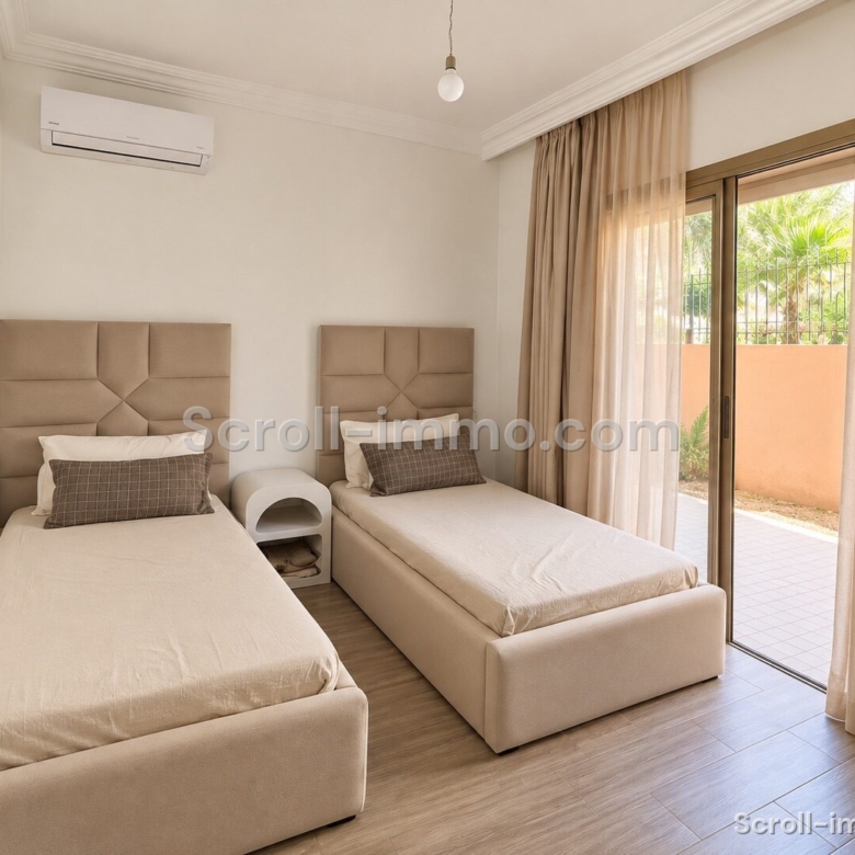 Duplex de charme rénové à vendre – Targa – 135m²
