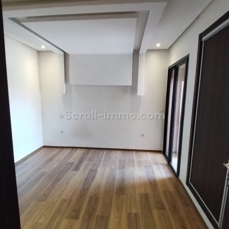Appartement dans une résidence avec piscine à vendre – 80m² à Route de Safi