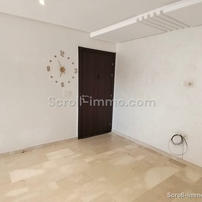 Appartement dans une résidence avec piscine à vendre – 80m² à Route de Safi