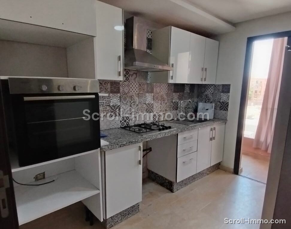 Appartement dans une résidence avec piscine à vendre – 80m² à Route de Safi
