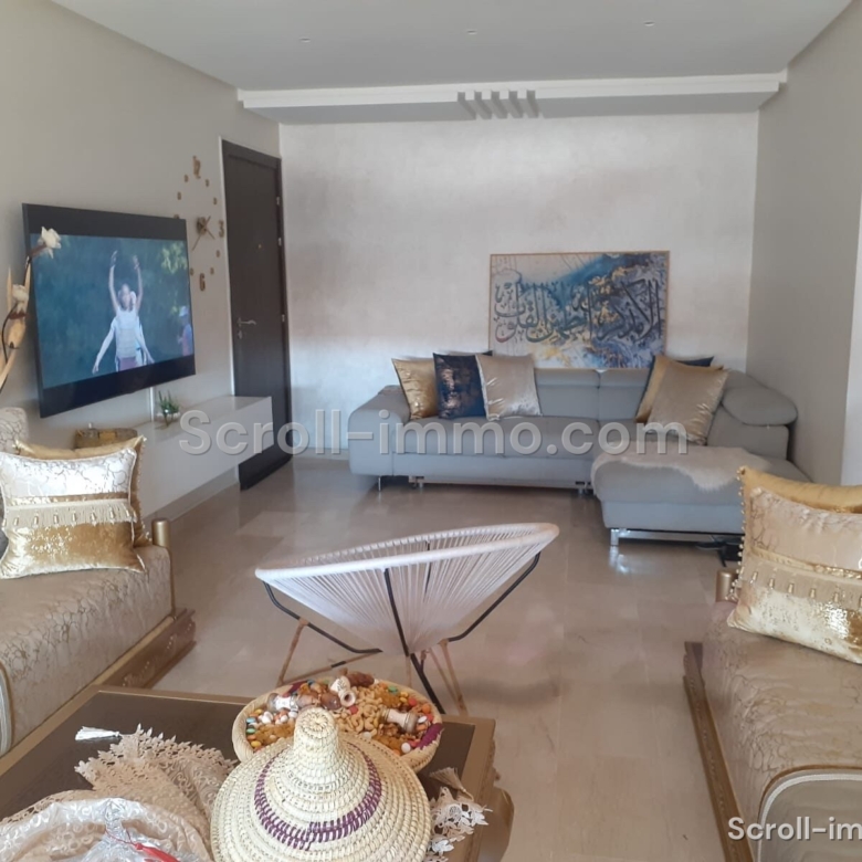 Appartement dans une résidence avec piscine à vendre – 80m² à Route de Safi