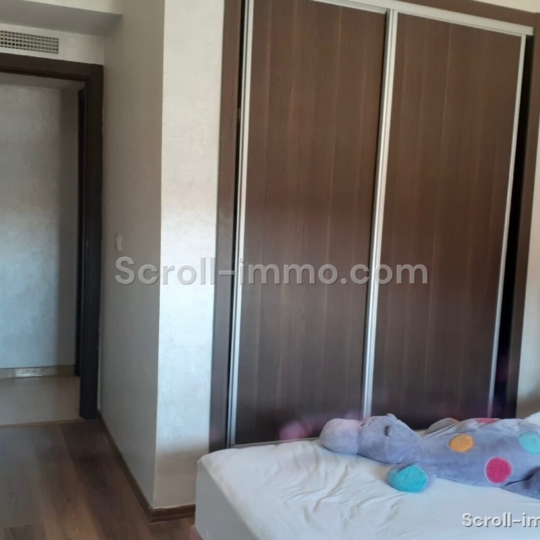 Appartement dans une résidence avec piscine à vendre – 80m² à Route de Safi
