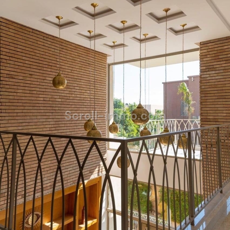 Villa moderne résidence golfique – 700m² à Amelkis