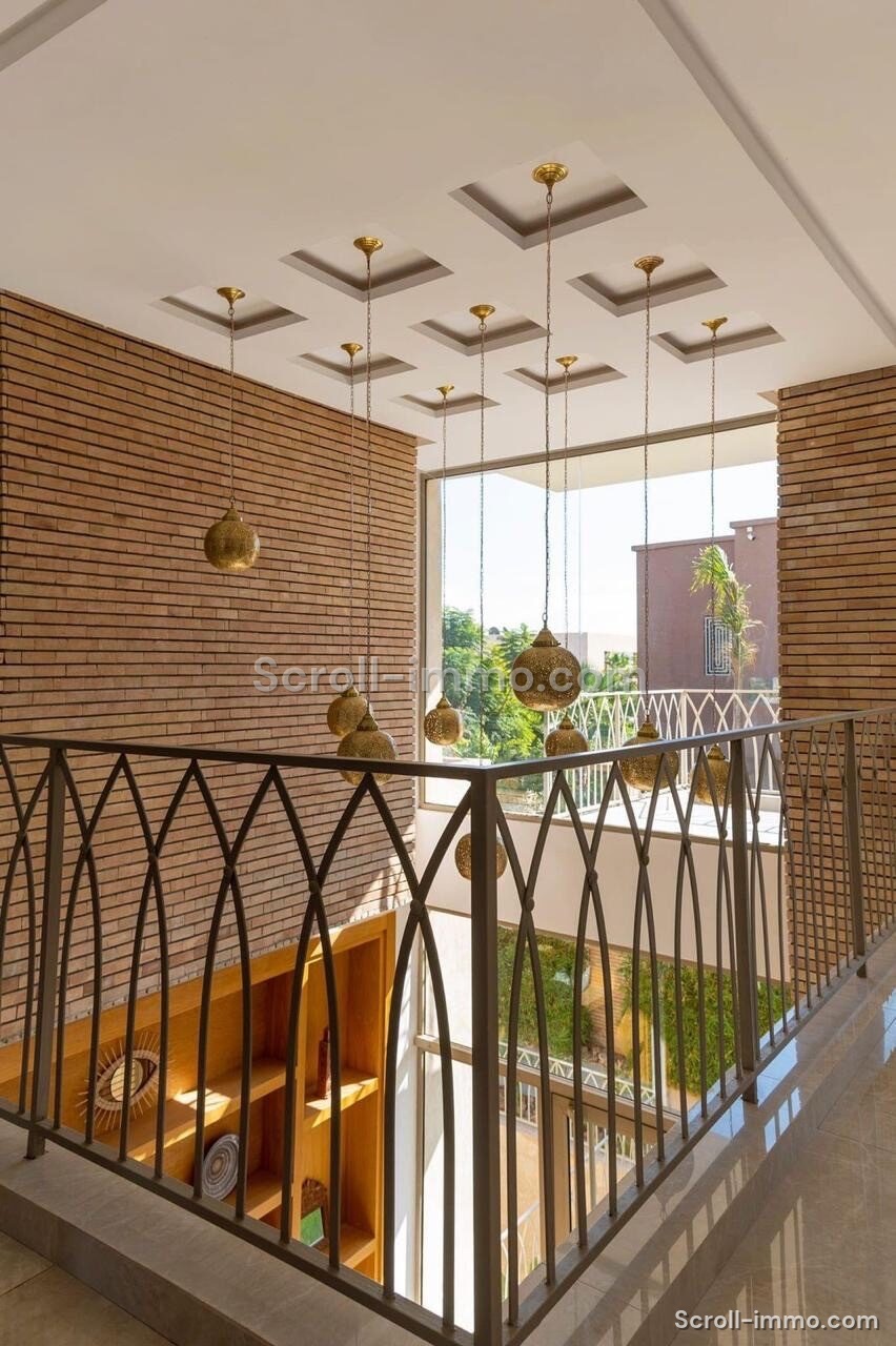 Villa moderne résidence golfique – 700m² à Amelkis