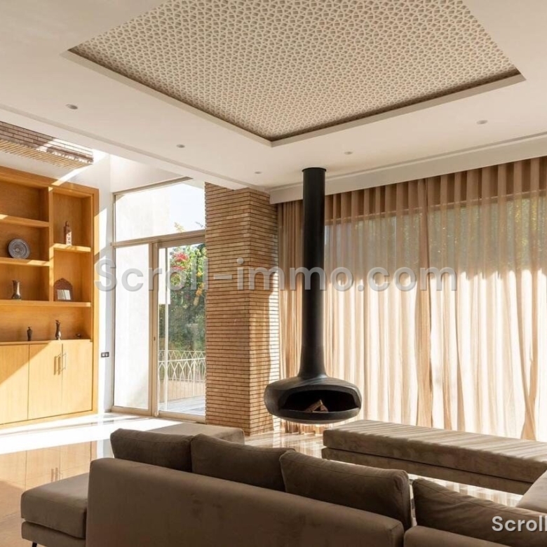 Villa moderne résidence golfique – 700m² à Amelkis