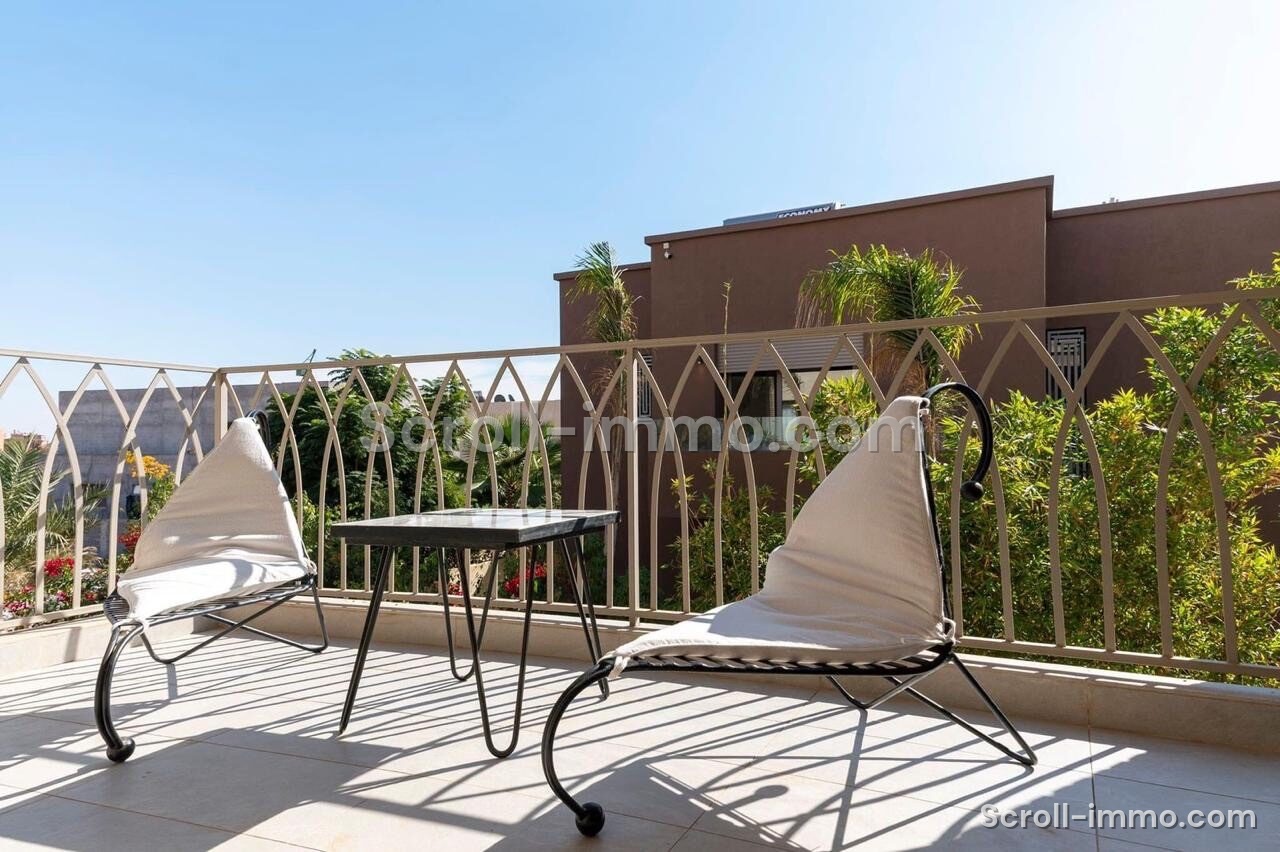 Villa moderne résidence golfique – 700m² à Amelkis