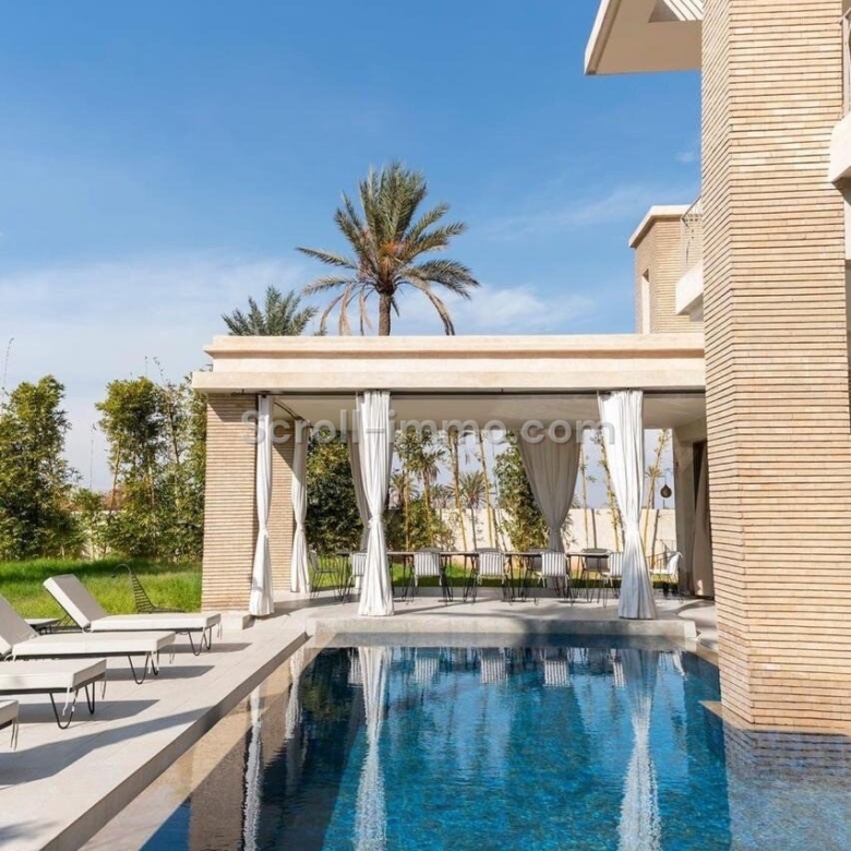 Villa moderne résidence golfique – 700m² à Amelkis
