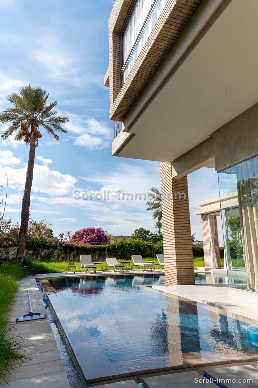 Villa moderne résidence golfique – 700m² à Amelkis