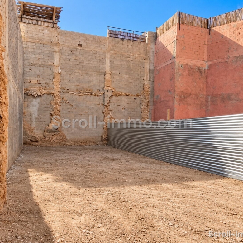 Terrain plein cœur de la médina – 116m² à Sidi Mimoun