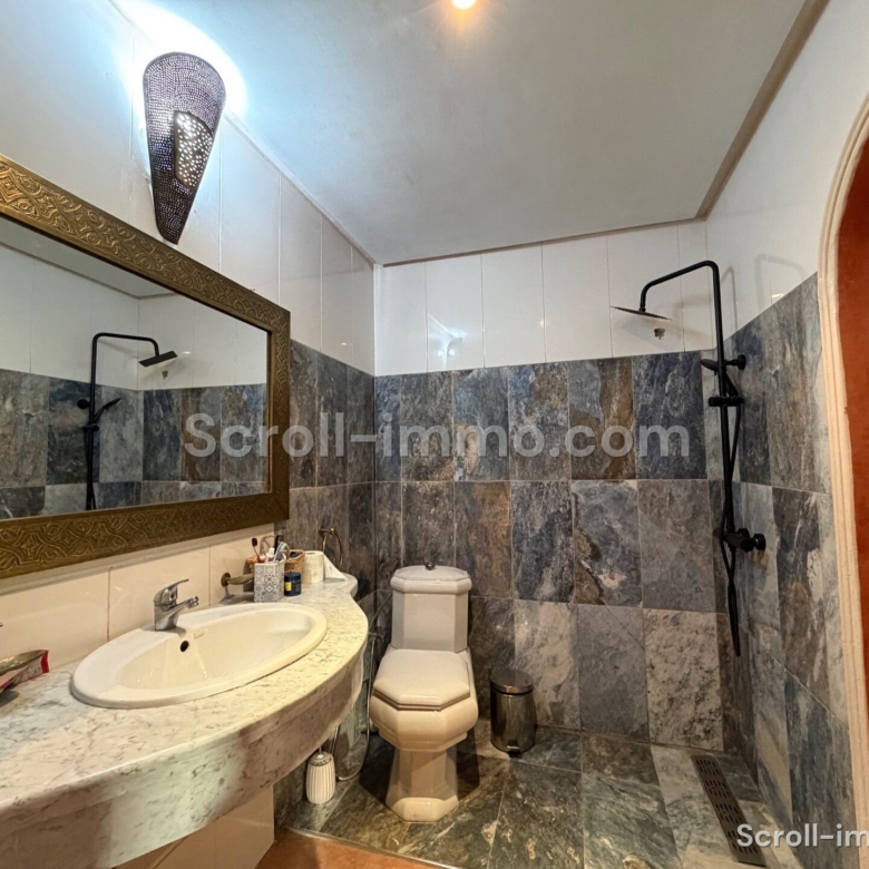 À vendre appartement ensoleillé avec terrasse – 111m² à Guéliz