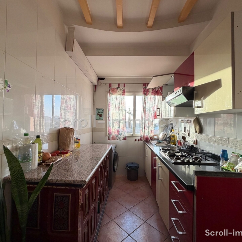 À vendre appartement ensoleillé avec terrasse – 111m² à Guéliz